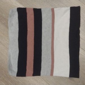 Grey, black, and pink, tube top.